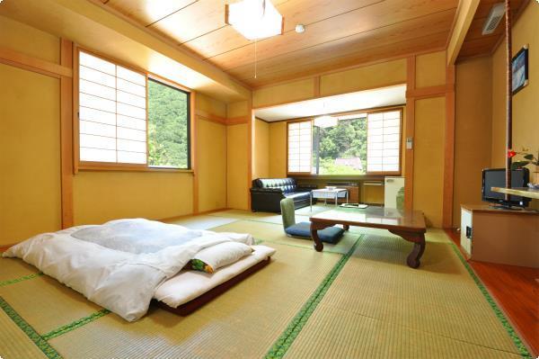 Yumoto Rakuzenso Hotel Numata  Екстериор снимка